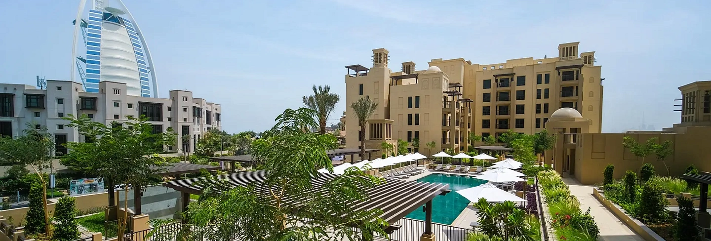 5 комнатная квартира в Lamtara, Madinat Jumeirah Living - Дубай, ОАЭ, 247 кв.м, id 1100 - фото 1